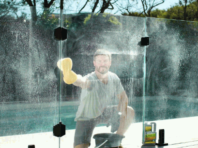 How To Install Glass Pool Fence 112